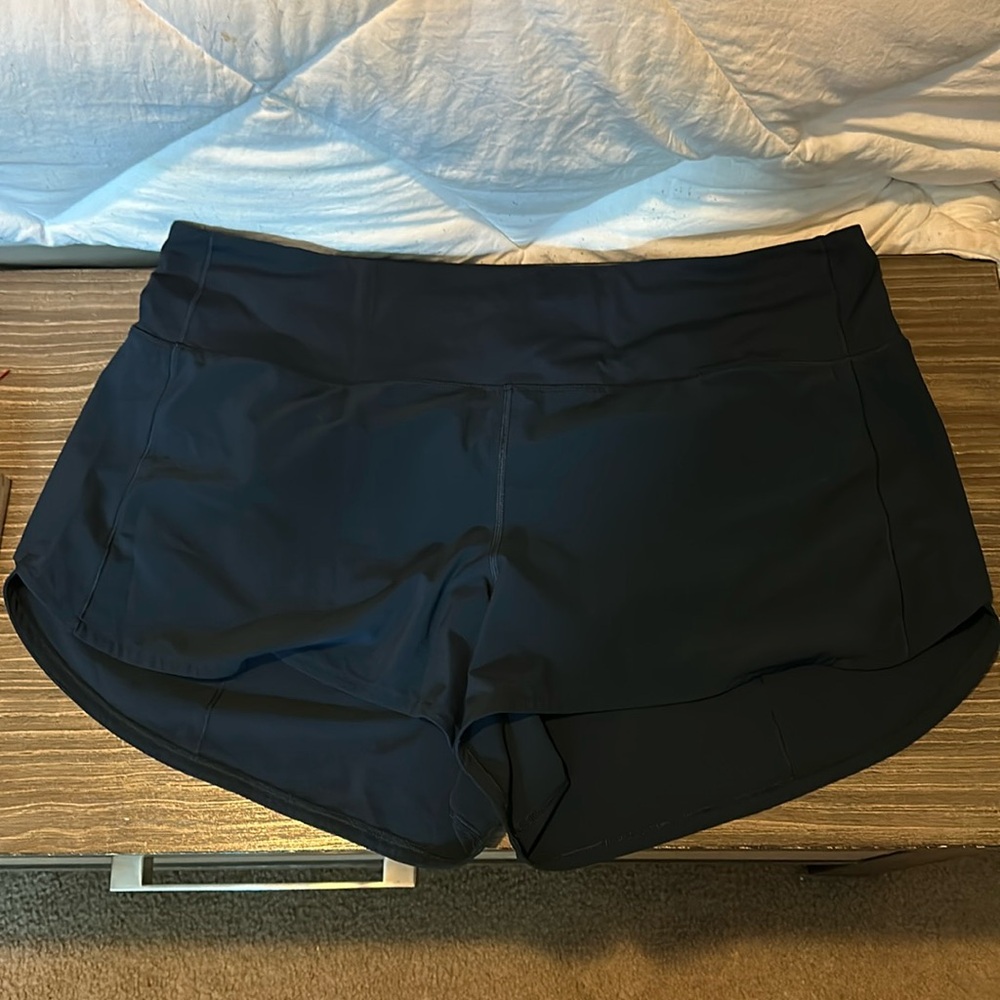 Lululemon blue short